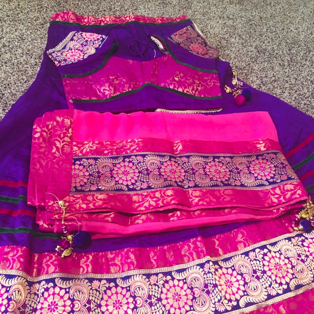 Beautiful Indian chaniyacholi nice material